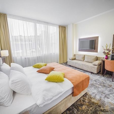 Hotel Marshal Garni ベオグラード エクステリア 写真