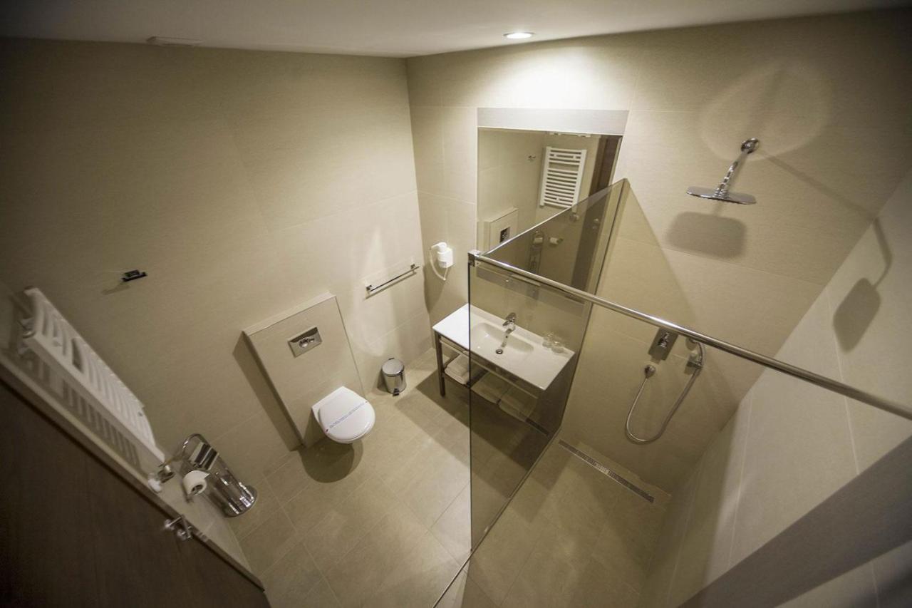 Hotel Marshal Garni ベオグラード エクステリア 写真